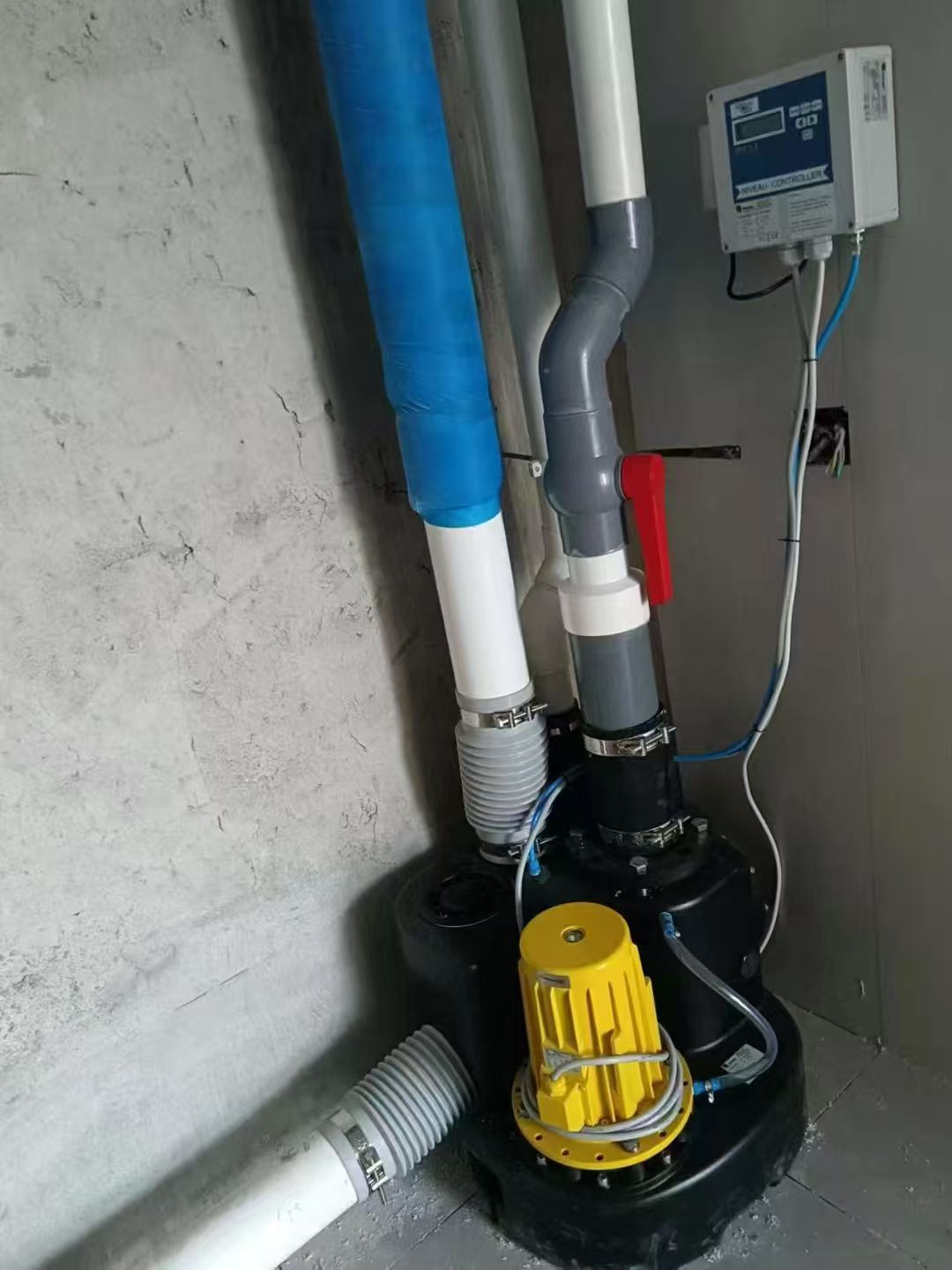 污水提升器