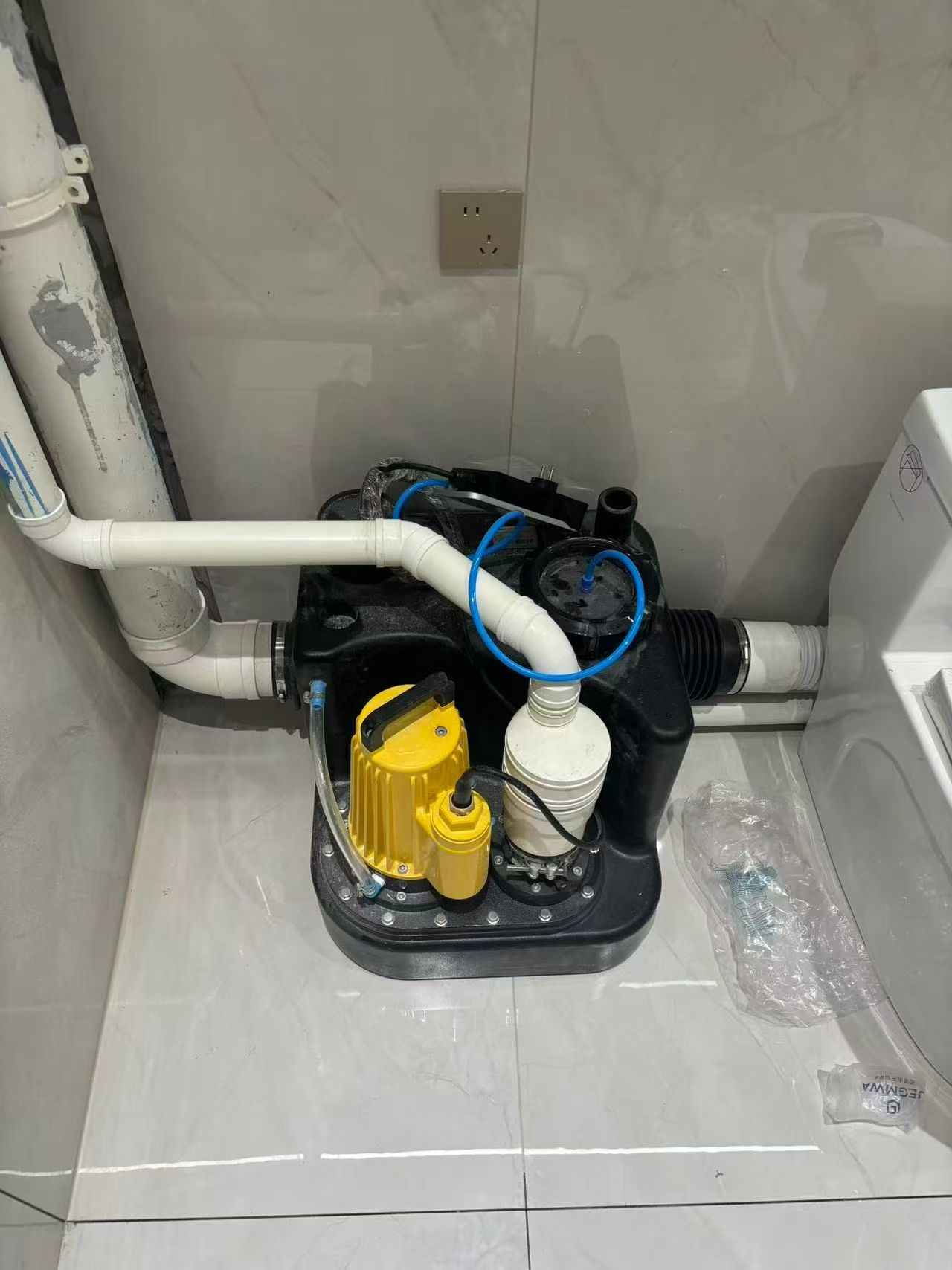污水提升器